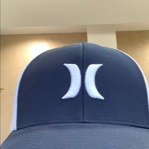 Meet your Posher, Javier